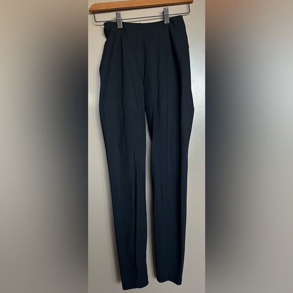 Lululemon Here to There High Rise 7/8 Pant - Picture 6 of 9